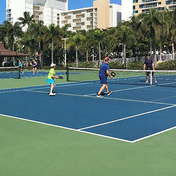Tennis at The Charter Club of Marco Beach® | Association Features Gallery